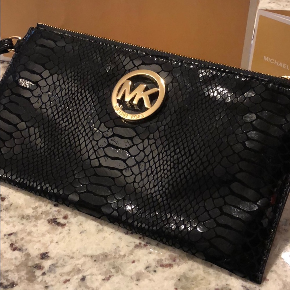 Michael Kors Black Leather Wristlet
